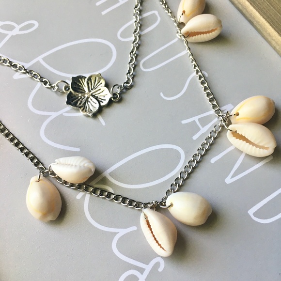 'Beachy' Shell Detail Multilayer Silver Necklace - Picture 4 of 7